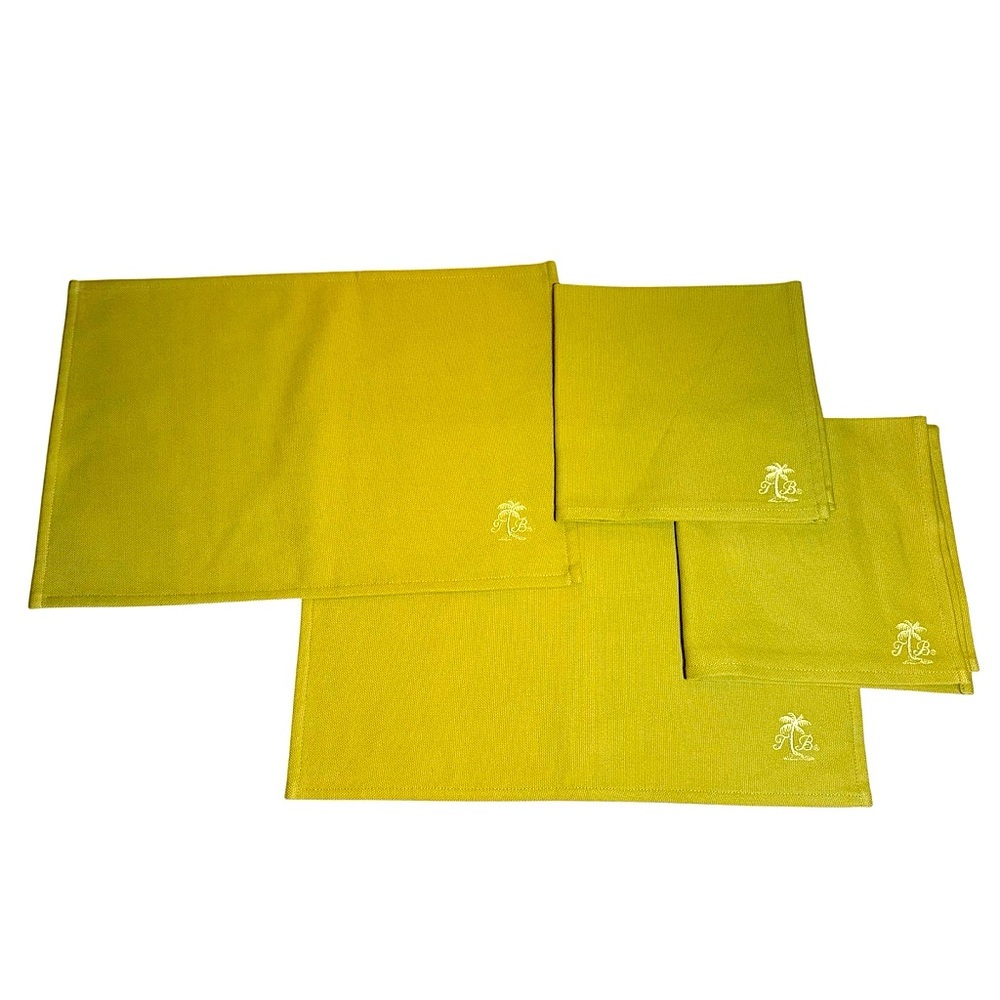 Tommy Bahama Set of 2 Lime Green Placemats & Napkins Embroidered Palm Tree Logo
